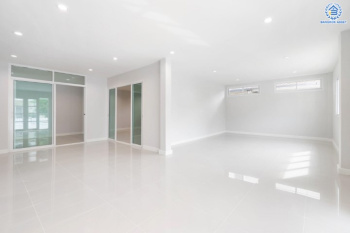 *****บ้านเดี่ยวมือสองย่านนนทบุรี ม.บุษราคัม กรีนวิลล์ ปิ่นเกล้า-วงแหวน #หลังมุม เนื้อที่กว้างขวางถึง 71 ตร.ว. ฟังก์ชัน 3 ห้องนอน 2 ห้องน้ำ 2 ที่จอดรถ บ้านตกแต่งใหม่ พร้อมเข้าอยู่ น่าอยู่อาศัย บนทำเลเดินทางสะดวก ใกล้เซ็นทรัลเวสต์เกต, ทางด่วน "กาญจนาภิเษก" และรถไฟฟ้าสายสีม่วง "สถานีตลาดบางใหญ่"